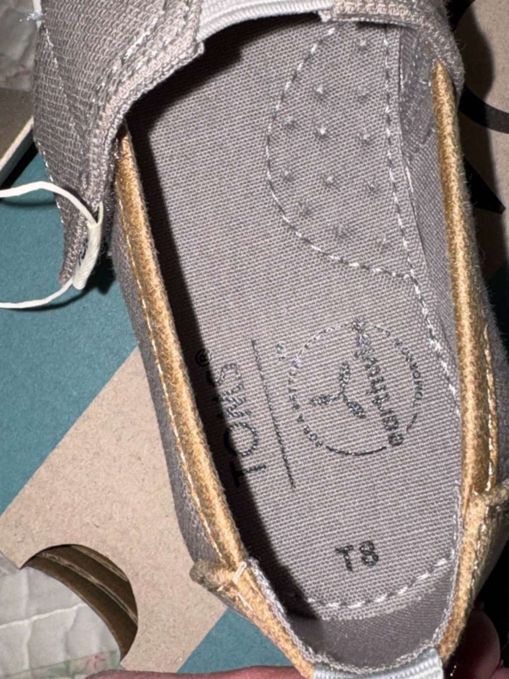 TOMS Tiny Alpargata Slip-On Shoes Gray Organic Cotton Size 8 Toddler NWT - Picture 2 of 7